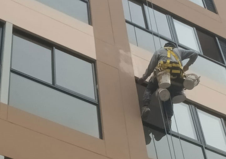 trabajos-con-sillas-vertical